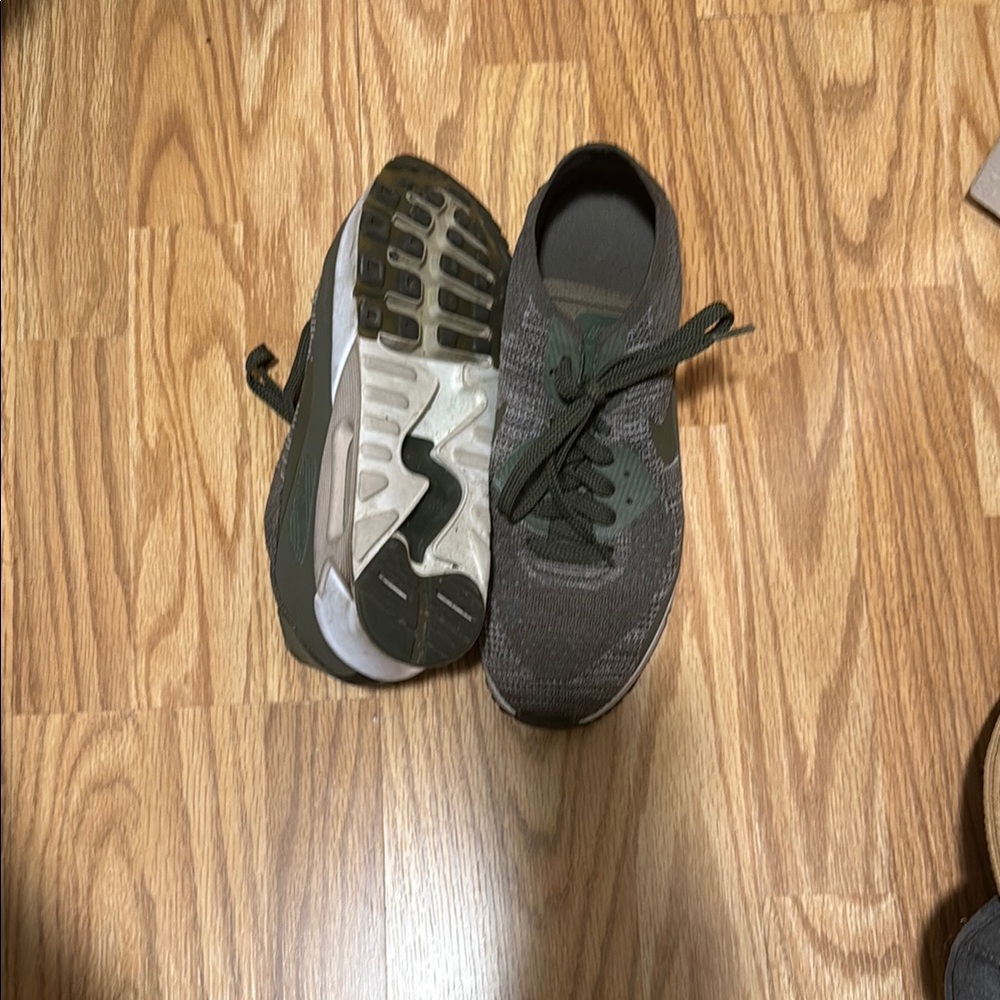 Men's Olive Green Air Max 1 - Picture 4 of 4